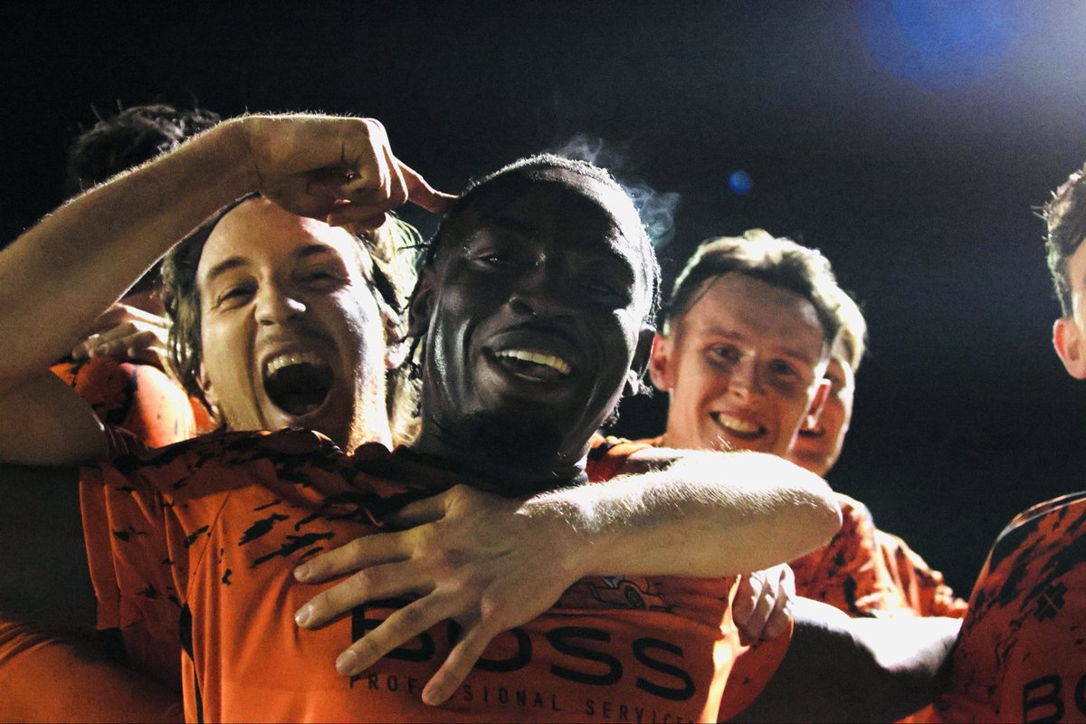 HartleyFC's tweet image. All the stats &amp;amp; match report from last nights 4-2 win vs @farehamtownfc courtesy of David Graham &amp;amp; Ryan Eley here⬇️

hartleyfc.com/results/1011/2…

Photos courtesy of Jon Wiggins here⬇️

flickr.com/photos/2016376…

#UTR🧡 📸 Jon Wiggins
MOM @Josesani11 ⬇️