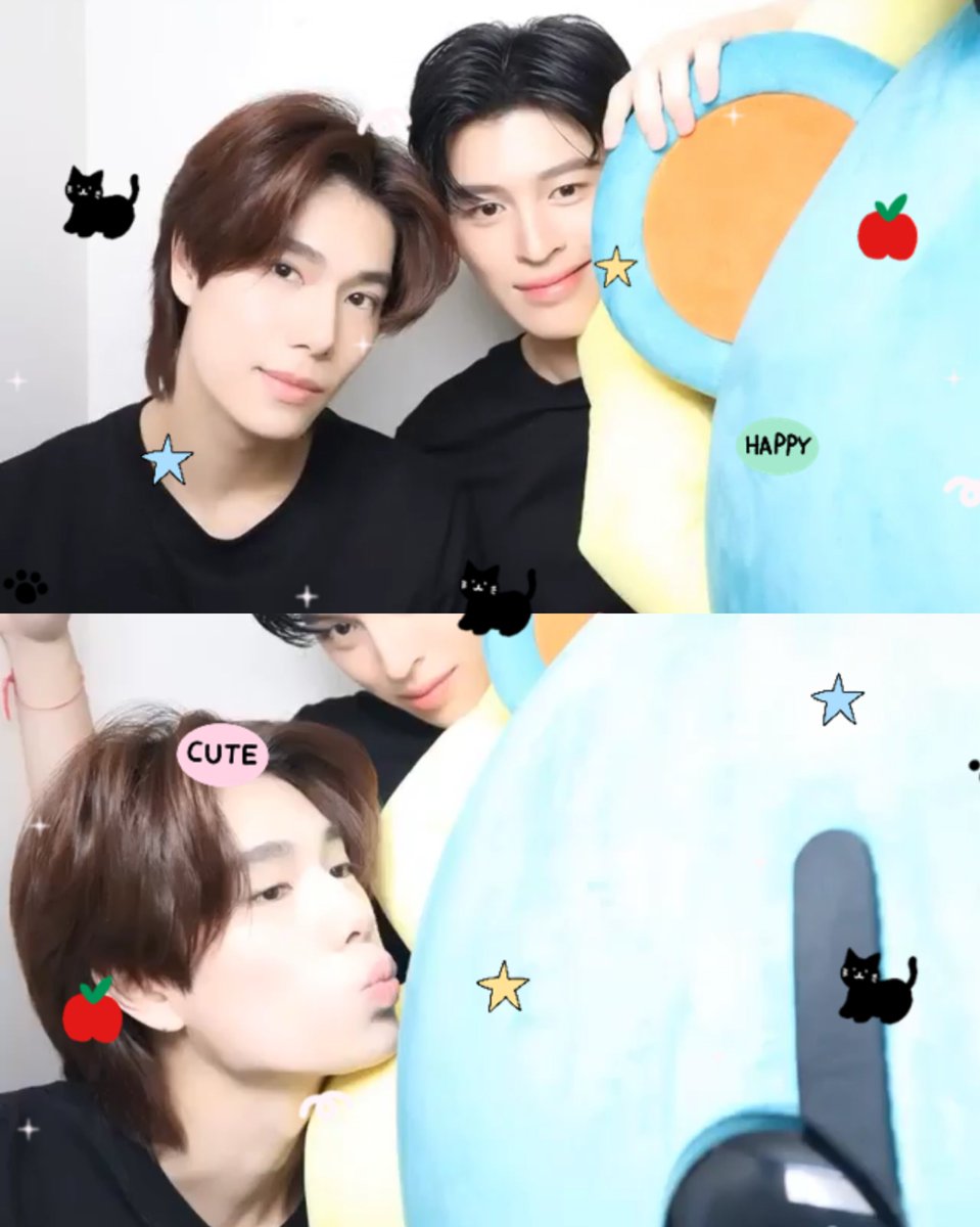 แฮปปี้แฟมิลี่ ✨💖

GET READY WITH PONDPHUWIN

#PondPhuwinFanconLIVE