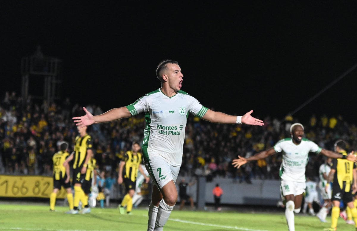 Maximo Lorenzi salió sentido el último partido que Plaza disputó y es duda para hoy.

Álvaro López es baja. Sufrió un derrame en el ojo y viajó a Buenos Aires a realizarse estudios.

Haibrany Ruiz Díaz (ya sabido) sufrió rotura de tendón de Aquiles. Ya comenzó la recuperación.