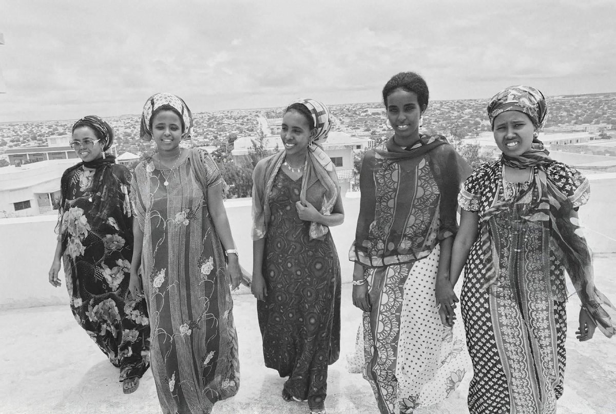 Gabdho Soomaaliyeed oo ku sugan Muqdisho, August in 1977.