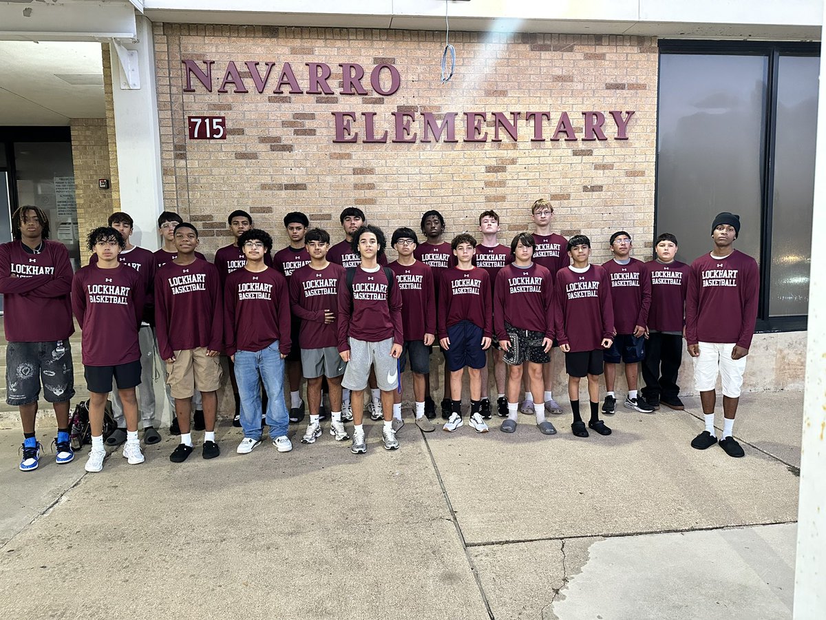 LockhartMbb's tweet image. Good luck to all the programs starting today! Lockhart Basketball is going to be all gas no breaks! @LocLions #PRIDE #TCC #SlowGrind