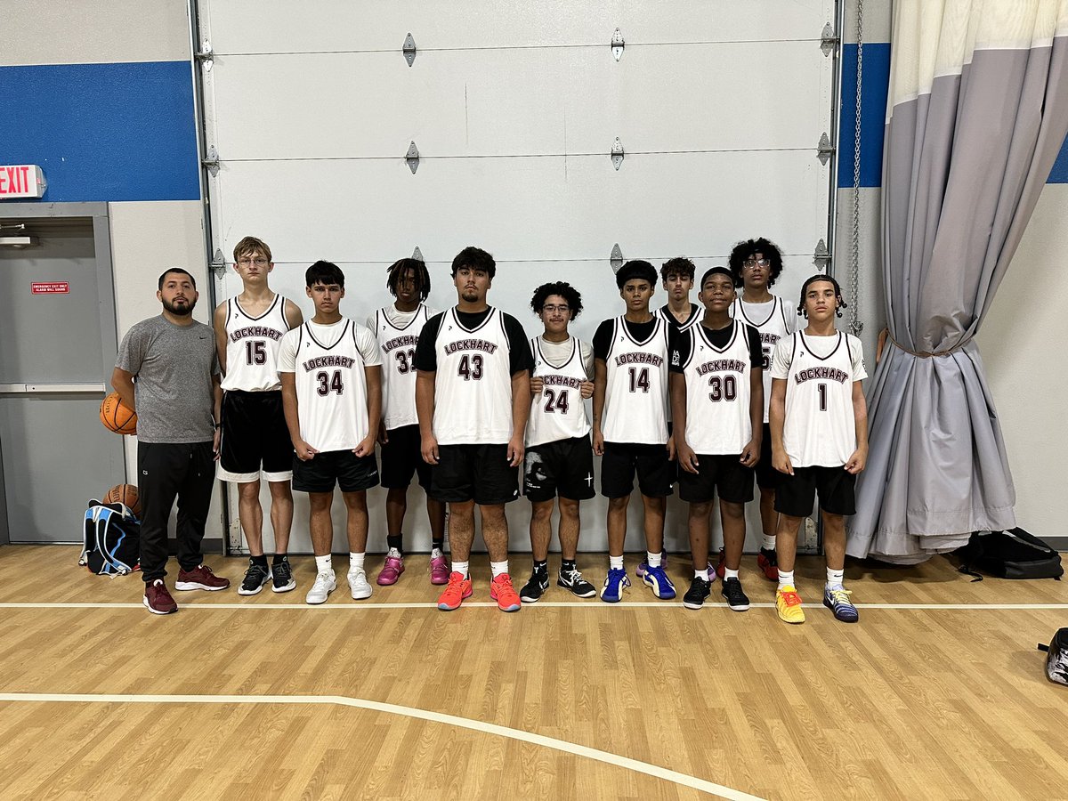 LockhartMbb's tweet image. Good luck to all the programs starting today! Lockhart Basketball is going to be all gas no breaks! @LocLions #PRIDE #TCC #SlowGrind