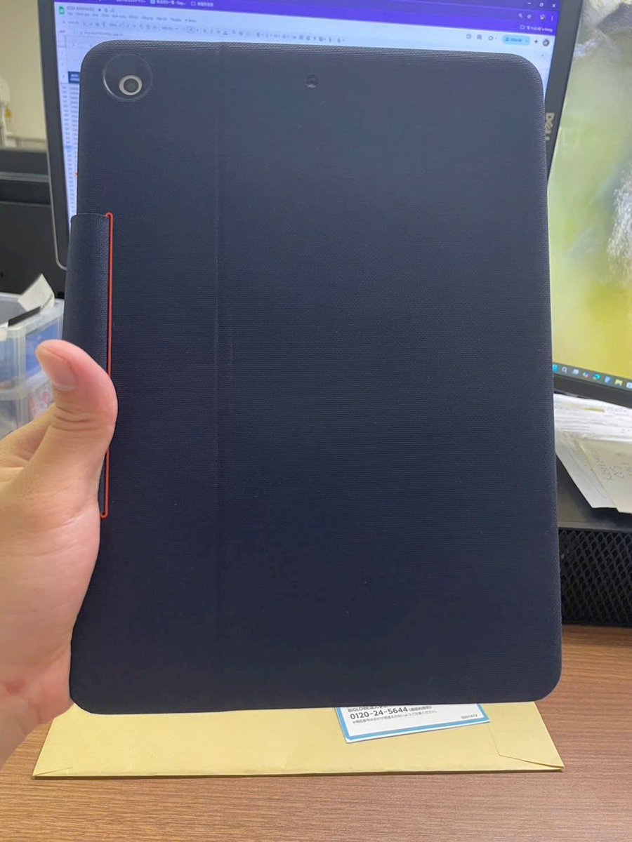 utpcmobile's tweet photo. 🔥🔥大量入荷🔥🔥
📱iPad 7（32GB／Wi-Fiモデル）
今週ついにセール販売スタート‼️

✅全品しっかり動作確認済み
✅専用ケース＆キーボード付き！

このチャンスをお見逃しなく！
気になる方は今すぐコメント https://t.co/ykZkk8zSrv