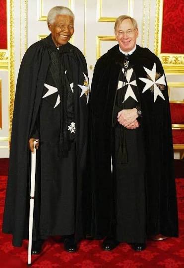 LastMFLeft's tweet image. Nelson Mandela
Queen Elizabeth II

Knights of Malta a.k.a Order of St. John 

That’s the tweet.