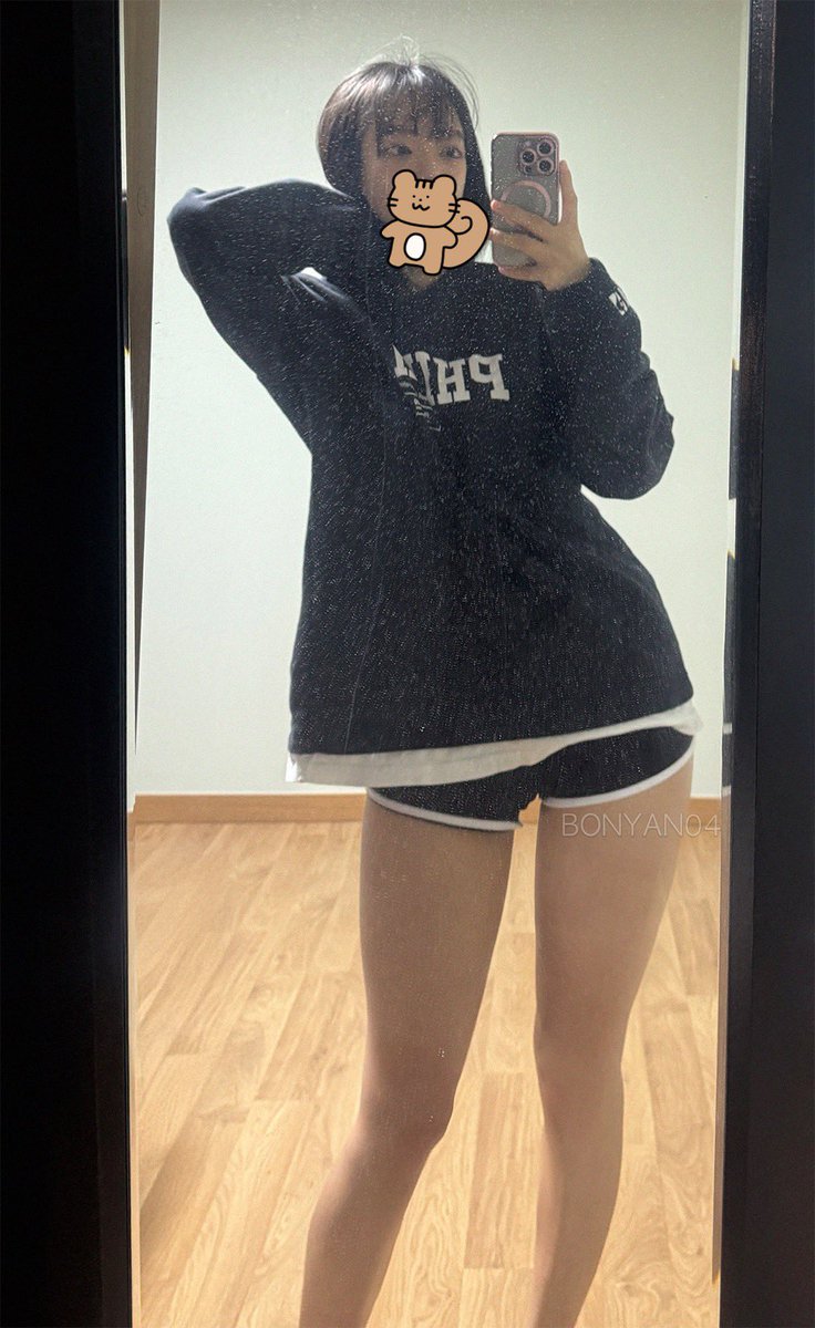 bonyan040a's tweet photo. 사진찍는법 다 까먹음 🥲 https://t.co/QCHDX81BXI