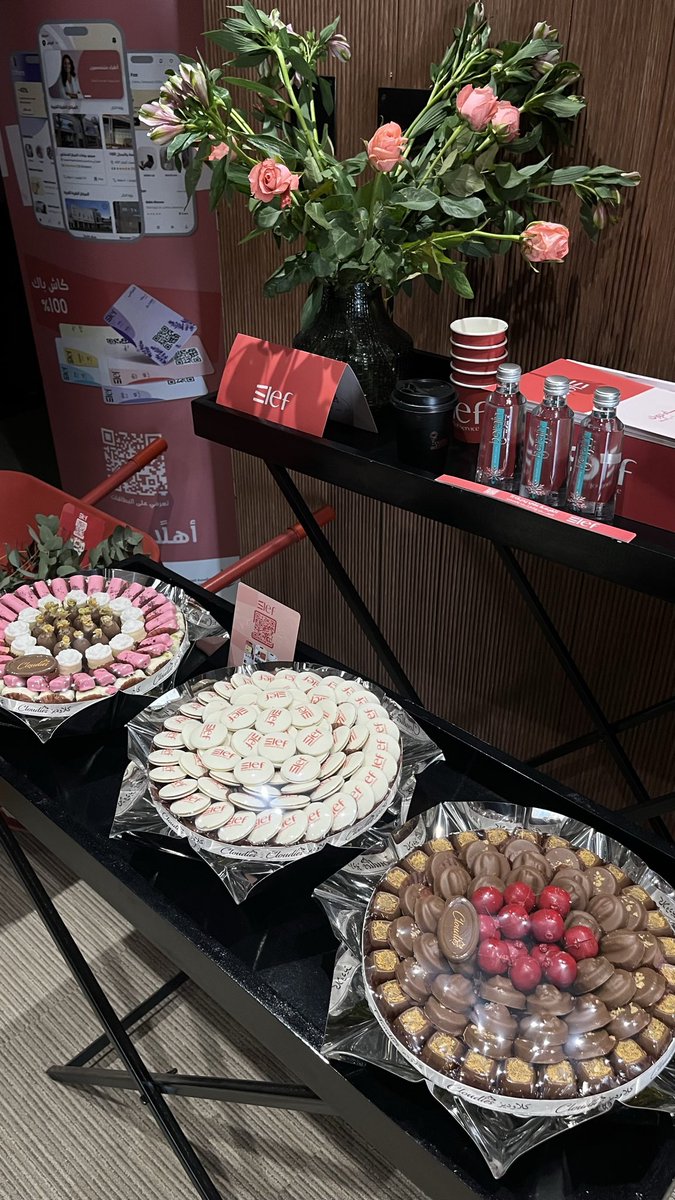 elef__sa's tweet photo. لديكم الموهوبين، ولدينا الفرصة! 🤝🏻 @TVTC_F_Riyadh
سعدنا في إليف بإقامة ملتقى إليف الثاني بكلية التقنية، حيث تمنح مبادرتنا الشابات السعوديات الموهوبات فرصة الانضمام إلى منصة إليف كمقدمي خدمة والانطلاق نحو مستقبل مهني واعد كمـيكب ارتست وهير ستايل.
 #اختيارك_الأفضل #إليف-Elef https://t.co/1eTnFCXk8u