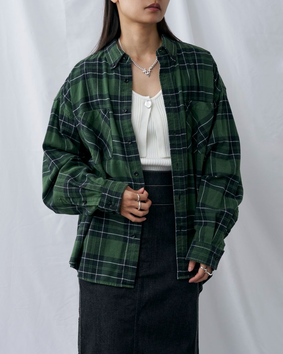 フェンディ モア 人気 セレブ 高級 上品 トップス シンプル F柄 インナー 7651201975.jpg