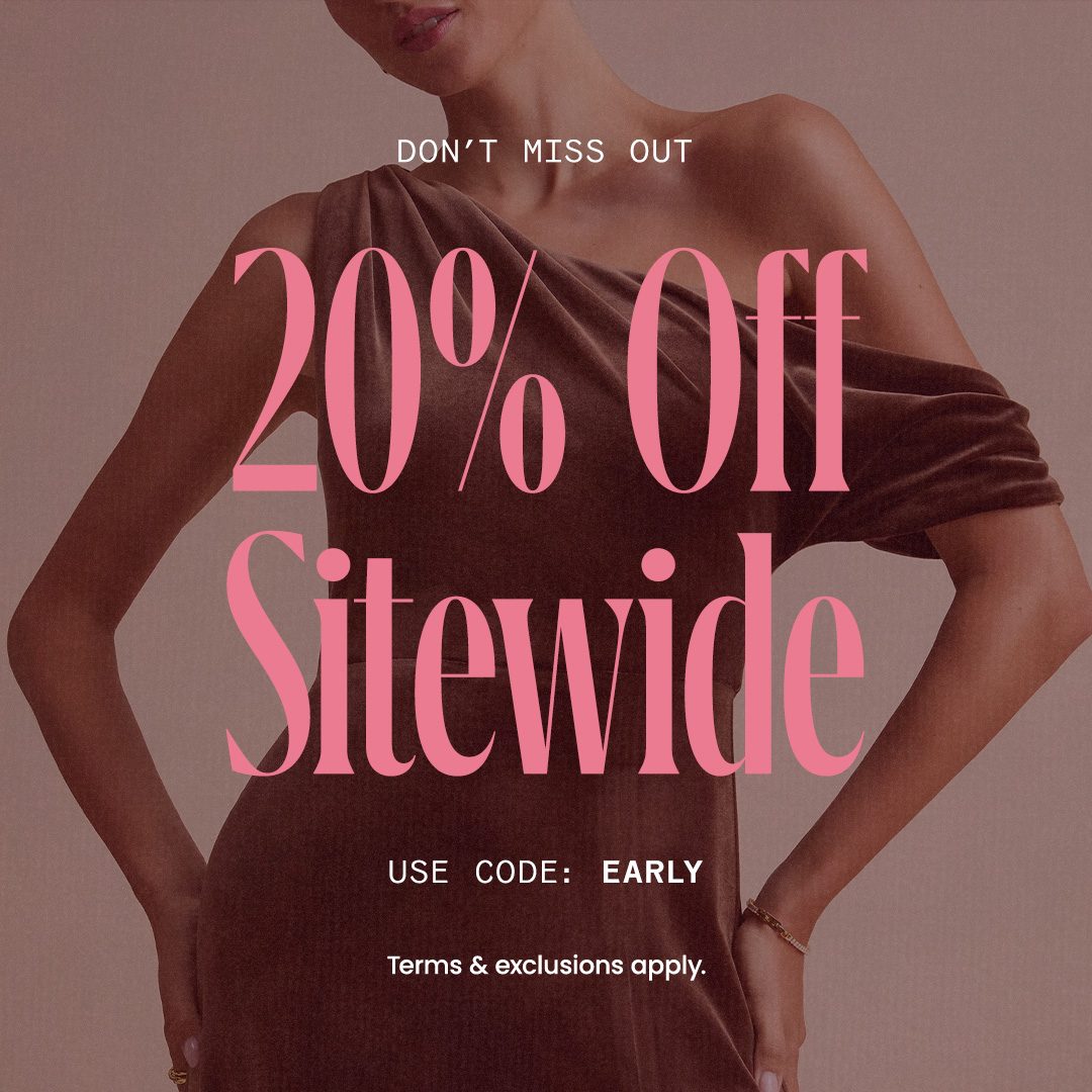 lulusdotcom's tweet image. don't miss the deals 📣 shop the Early Black Friday Sale to save 20% off sitewide with code EARLY + $5 2-day shipping! ends tonight ⏳ #lovelulus #earlyblackfriday

final hours: lulus.visitlink.me/Bb01H5

*terms &amp;amp; exclusions apply. see lulus.com for details