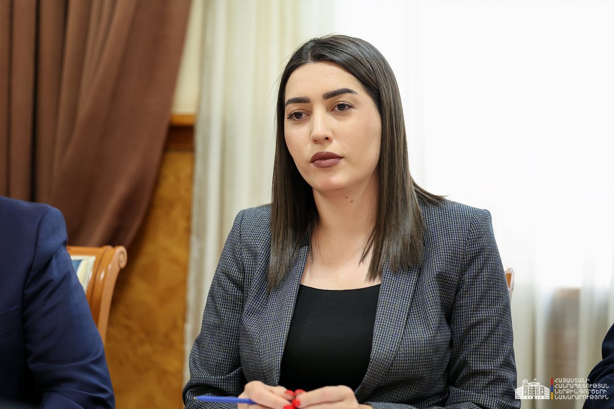 MIAofArmenia's tweet photo. On October 28, Minister of Internal Affairs Arpine Sargsyan received a #delegation led by Robert Floyd, #ExecutiveSecretary of the #ComprehensiveNuclearTest-Ban #TreatyOrganization #CTBTO #SeismicProtectionTerritorialService #SNCO #MIAofArmenia
๐More: https://t.co/2fCu19auwU https://t.co/b6tro64B8d