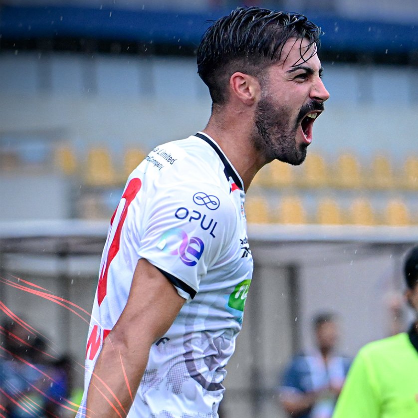 HighlanderzHub's tweet image. CHEMA NÚÑEZ is a baller! #NEUFC 🔴⚪⚫