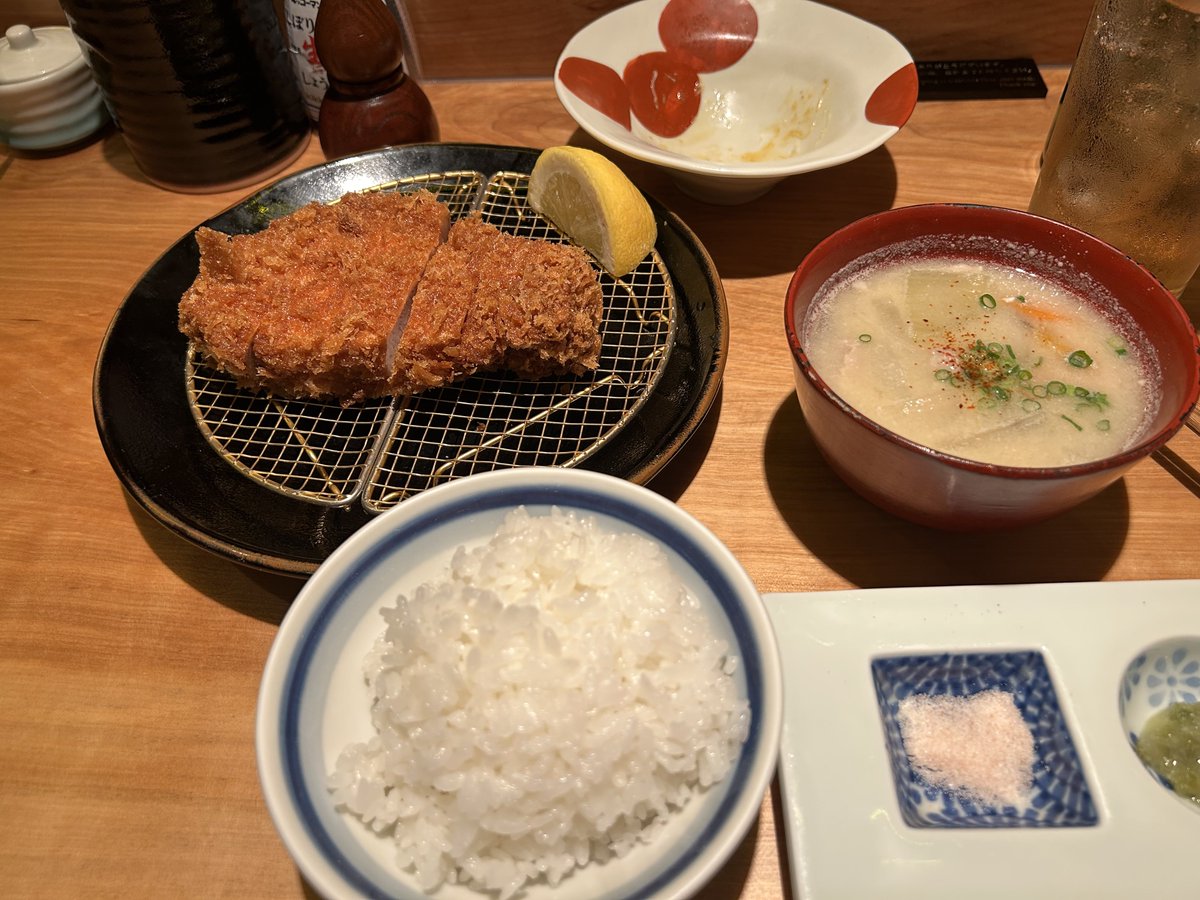 wonley_'s tweet photo. そういえばついこの前誕生日だった🎂 https://t.co/F4fBbPmLAG