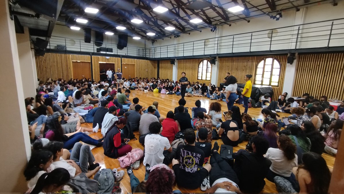 jessrodriguezac's tweet photo. ¡BELLAS ARTES EN PARO!🔥
Hoy despertamos siendo la 7ma Facultad en PARO ESTUDIANTIL.
El mensaje es claro y contundente. #FUERALEYTONDELAUA

@Mineducacion @DanielRMed @petrogustavo es momento de escuchar al estudiantado de la UA y hacer valer su voz. https://t.co/ca1lgTV8kK