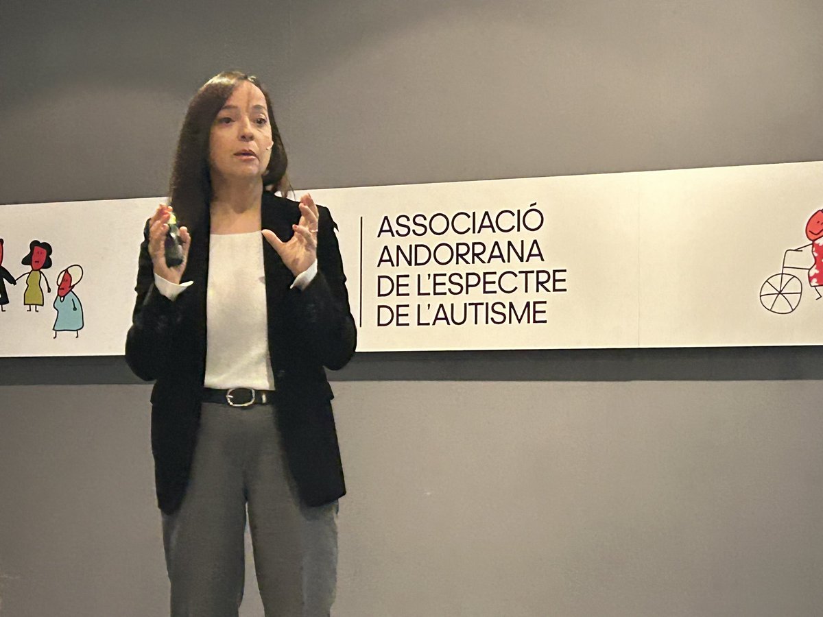 📌 Assistim a la ponència de la professora de la <a href="/UniBarcelona/">Universitat de Barcelona</a> i investigadora de l’Institut de Neurociències, la doctora Isabel Paula, que ha protagonitzat les IV Jornades d’<a href="/AUTEA_Andorra/">AUTEA</a> sobre autisme. 

☝️ Un bon exponent del talent català existent en l’àmbit de la recerca.
