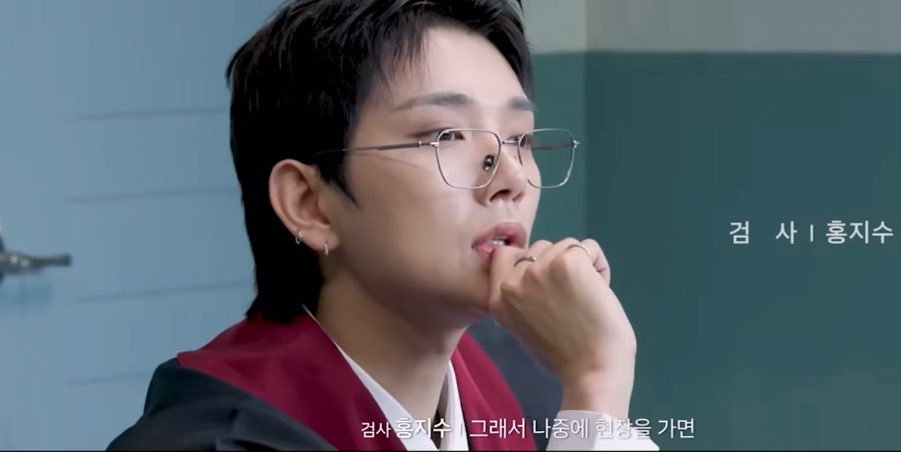 hjszones's tweet image. need him to defend me