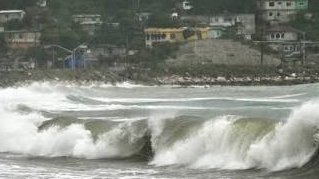 ryoku__mitsu's tweet photo. Prayers for Jamaica 🇯🇲
Black River stands shattered but unbroken.
Hurricane Melissa may have torn the walls…
but not the spirit of the people. 🌧️🙏🏽
#Jamaica #HurricaneMelissa #StayStrongJamaica #PrayForJamaica
https://t.co/R4oj15aKZq https://t.co/UillvCsygA