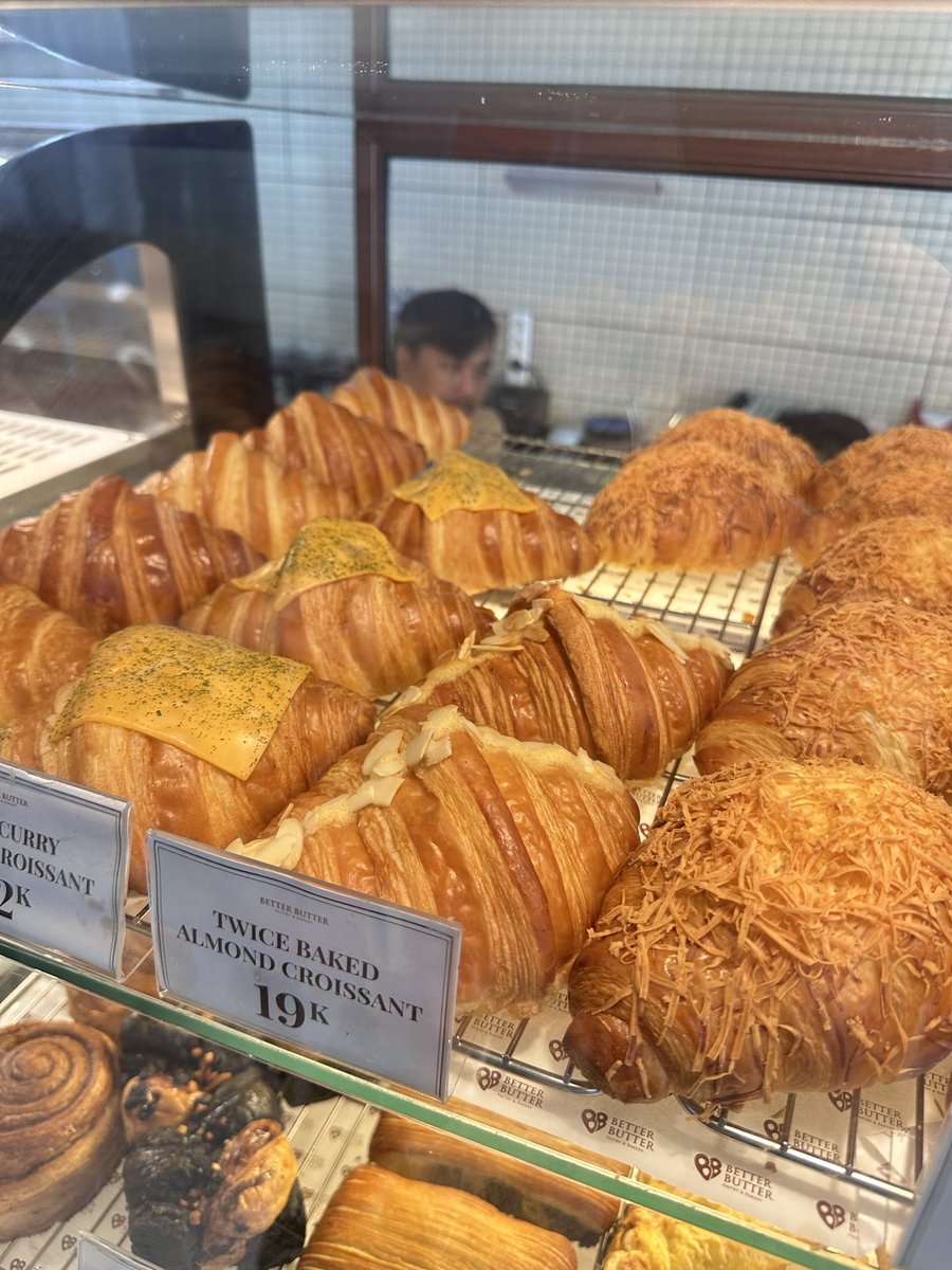 nocturnalcutie's tweet image. in this economy, pastries should be sold around this price