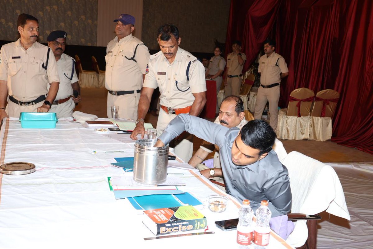 Collector Medchal-Malkajgiri tweet media