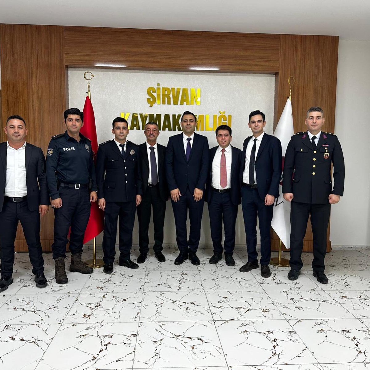 29 Ekim Cumhuriyet Bayramı'nın 102. Yılını İlçe Belediye Başkanımız Sn. Necat CELLEK,Cumhuriyet Savcımız Sn.Batuhan Sadi ÖZYÜREK,Protokol üyeleri, Öğretmenlerimiz, Öğrencilerimiz ve Halkımızın katılımlarıyla çoşkulu bir şekilde kutladık. <a href="/aaaltintass/">Ahmet Ali Altıntaş</a>