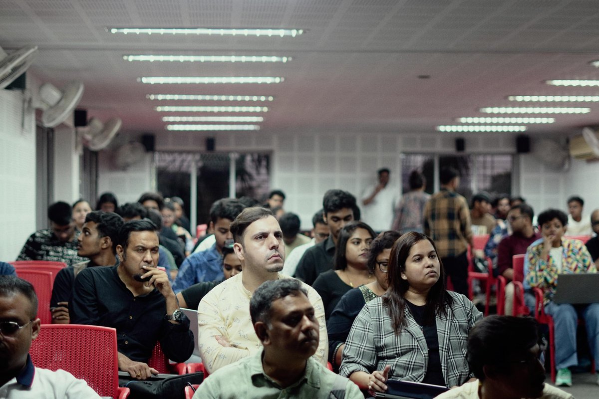 XetchStudios's tweet photo. At @XetchStudios, we believe the future belongs to full-stack designers, those who blend design thinking, AI workflows &amp; real code to turn ideas into scalable products.

We gave a glimpse of our workflow at @figma Make workshop with @fofkolkata  &amp; ADI Kolkata https://t.co/PDwY72ZwDv