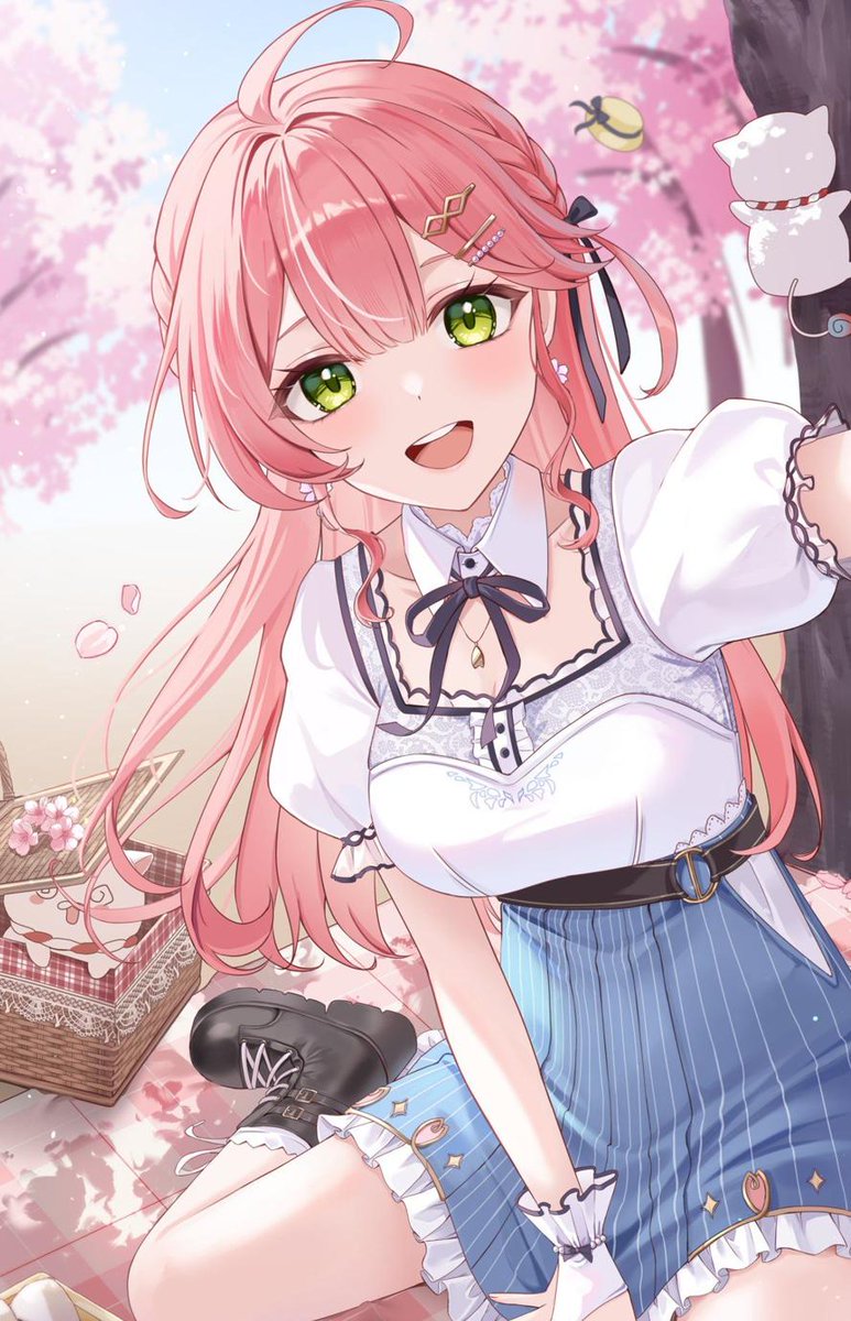 ghosmina's tweet image. 何の食べ物かな？ 🤜