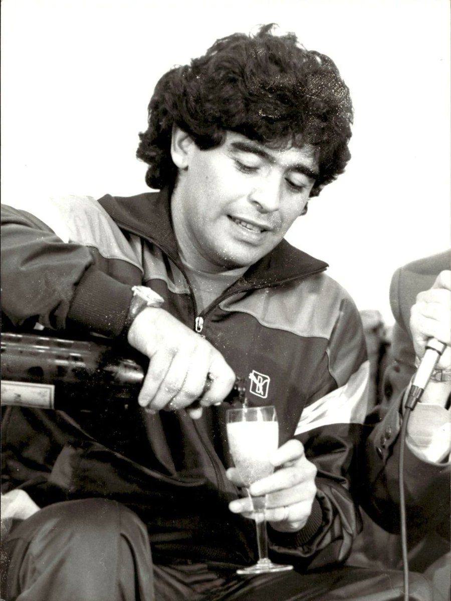AMANDO A MARADONA (@iosumardones10) on Twitter photo 