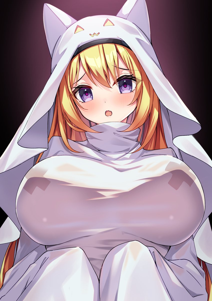 「ろ、露出の多いコスプレは…恥ずかしいので…///」 