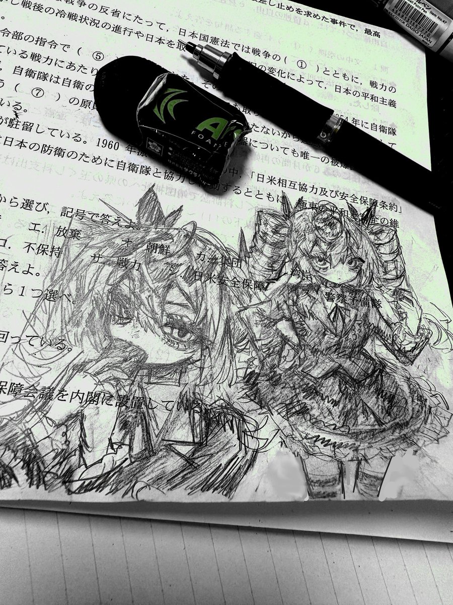 テスト中に秘密警察ミク描いた