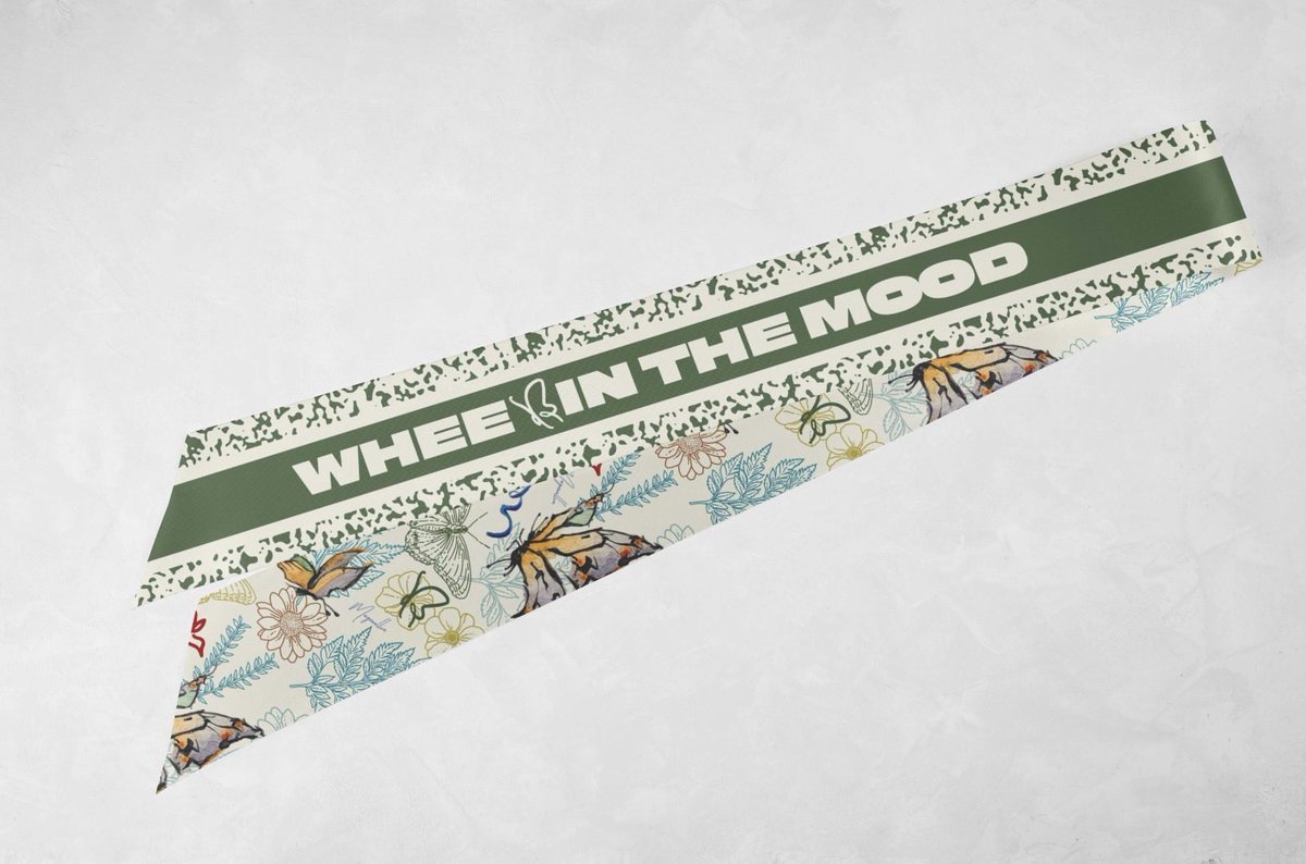 magnoollia's tweet image. Helo moomoo!! ✨🦋
I’ll be at Wheein OWHEECE Singapore concert giving some freebies 👀 

it's Whee Twilly ✨👔

If you spot me, just show this post to me and you’ll get one! (notes: if stock still available)
See you at owheece venue moomoo🦋💚