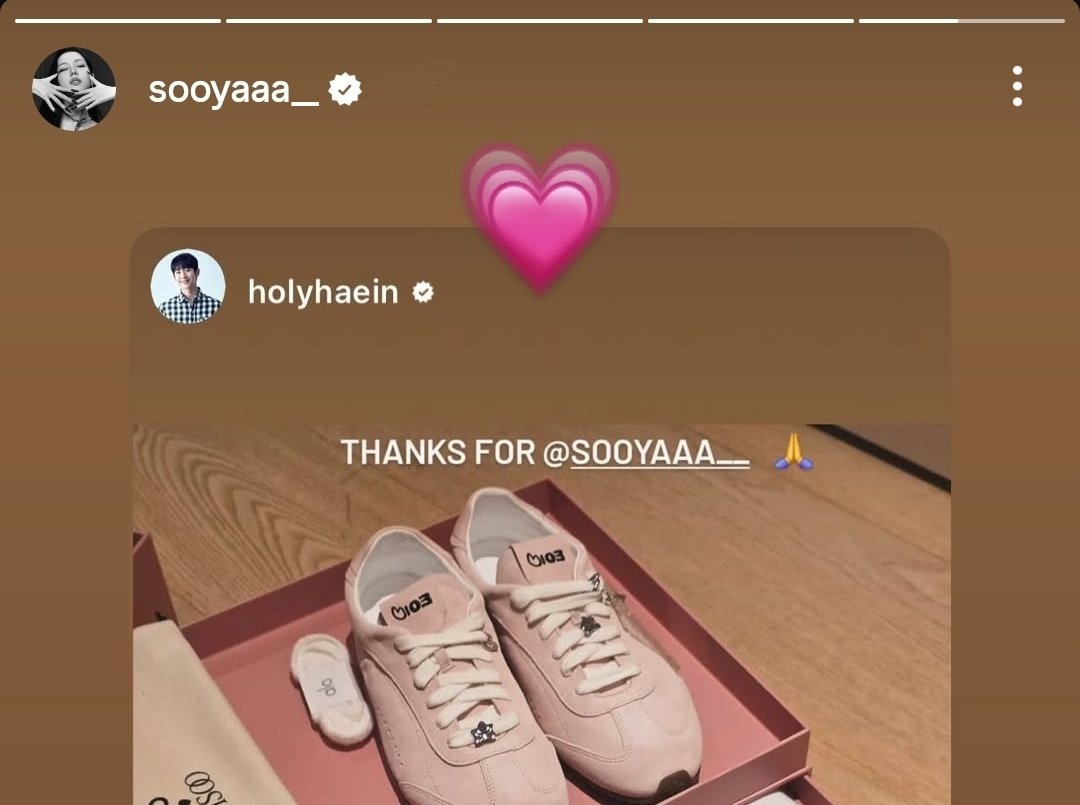 keopikiss's tweet image. MY PARENTS ARE BACKKKKKK 😭
jisoo and haein in the year of 2025!??