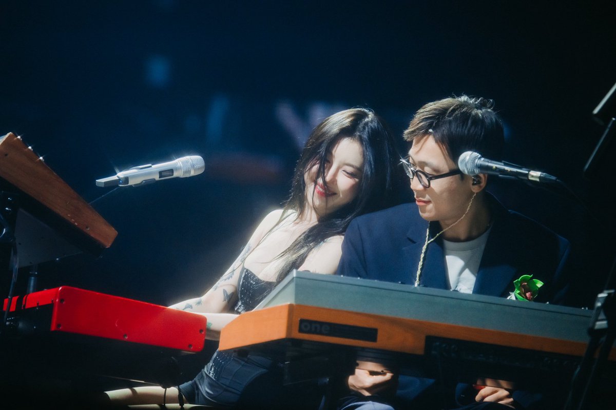 yerinbaek's tweet photo. #YerinBaek #백예린 #FlashandCore https://t.co/Ux6j9I4Rdy