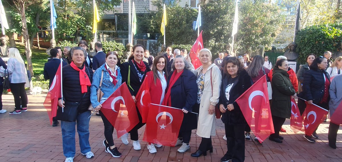 Şişli Kent konseyi kadın meclisi 29 Ekim Cımhuriyet Bayramı Atama saygı anma #yaşasıncumhuriyet