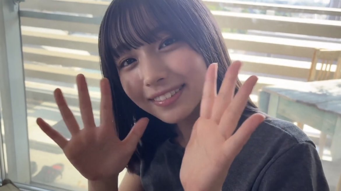 どの瞬間も美少女過ぎて言葉が出ない

#大野愛実