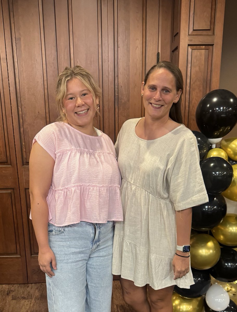 I am so honored to have received defensive player of the year at last nights Sprayberry Fastpitch banquet!! Hard work and dedication truly pays off!! Yay!! 🤍<a href="/SHSFastpitch1/">Sprayberry Fastpitch</a> <a href="/AGTAshleyWaller/">Coach Waller - Athletics Gold Tamborra 18U</a> <a href="/AGTAshley/">Coach Ashley-Athletics Gold Tamborra Ashley/Waller</a> <a href="/SUHawksSoftball/">Shorter University Softball</a> <a href="/kelseyshodgson/">Kelsey Hogan</a>