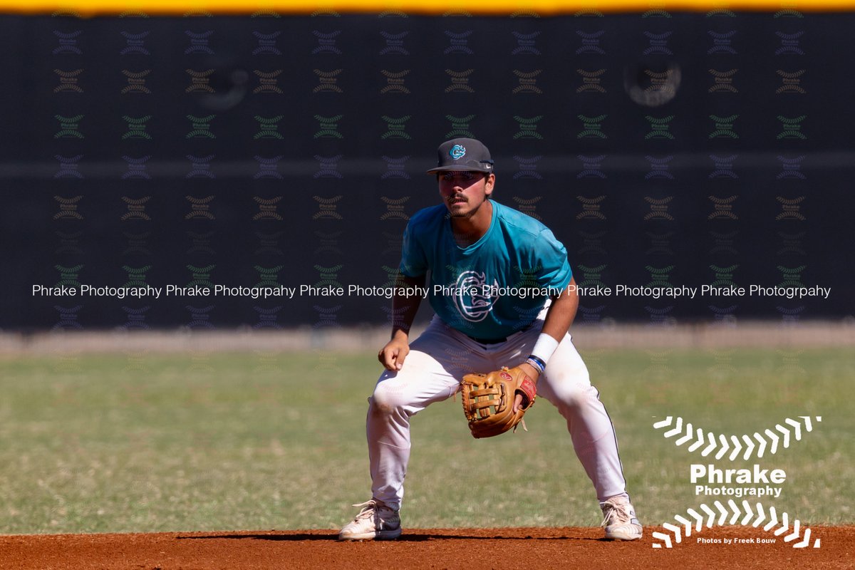 phrakephoto's tweet image. Cam Fleck (2) SS  Chandler-Gilbert Coyotes SO @CamronFleck @LibertyLionsBB @cgyotebaseball

#yotes #cgcc #cgccbaseball #cgcccoyotes #chandlergilbert #HowlYeah #TTS #njcaa #njcaabaseball
@njcaabaseball

#jucobaseball #jucoproduct #ACCACbaseball

@accac_sports
