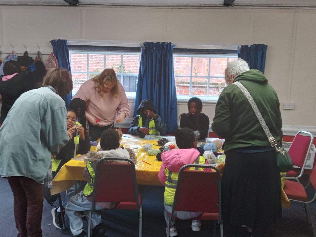 PHOEBEIPS's tweet image. Our trip to Dunwich included textiles fun and exploring the leper Chapel of Dunwich. 

#halftermfun #community #exploring #history #fun