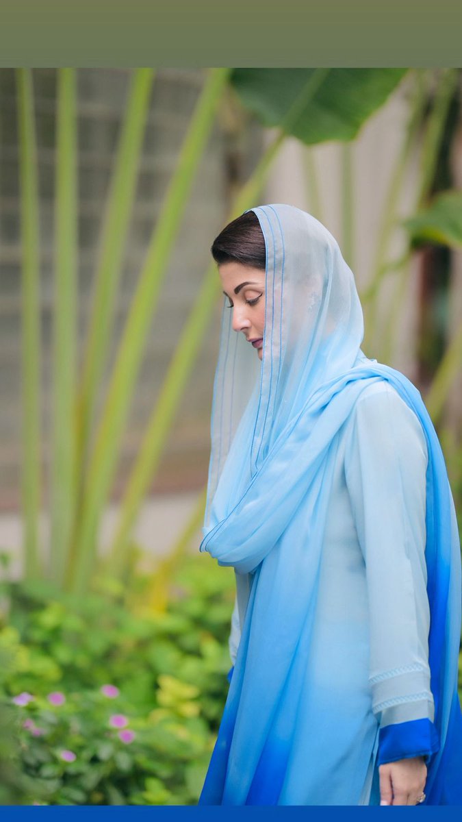 عرش والے میری توقیر سلامت رکھنا۔۔۔