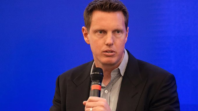 MASSIVE ELLISON LAYOFFS BEGIN AT PARAMOUNT...