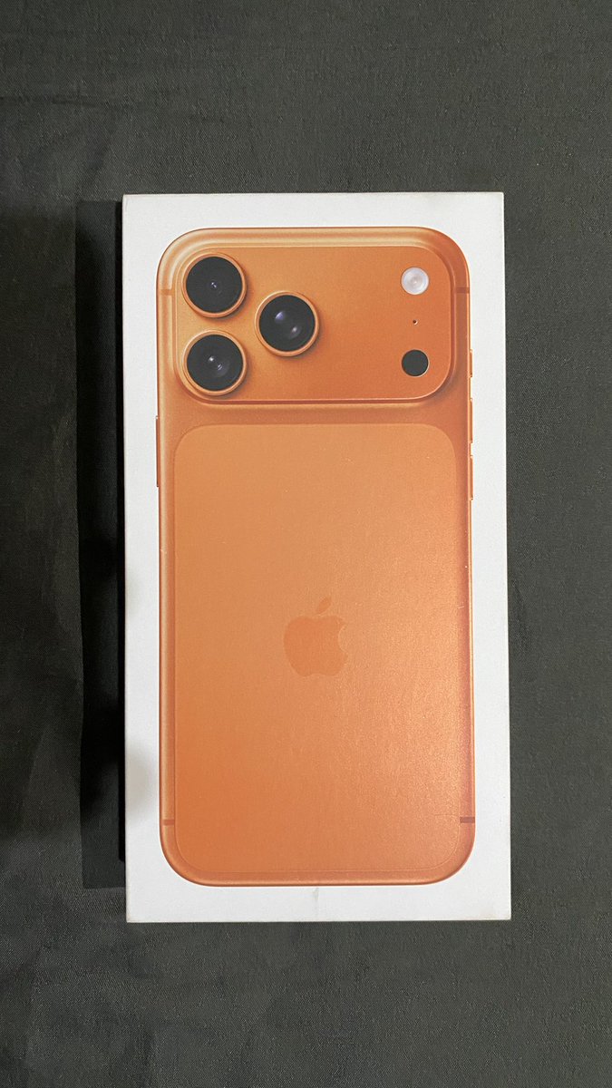 Ghiffary_'s tweet photo. WTS 

Iphone 17 PM 256 Ibox

Price dm

Cod Surabaya 

#wts #zonauang #iphone17 https://t.co/3YhaxVICWR
