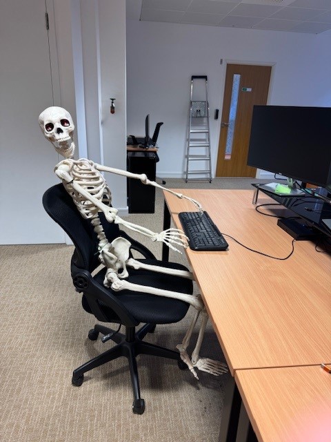 Tower Leasing Ltd tweet media