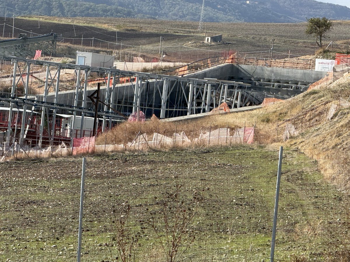 UrbanoFalcone's tweet image. Elezioni @RSU Seli Overseas cantiere @BovinoOrsaraAV Grande risultato della @FilcaCislFoggia  eletti 3 RSU su 3 Catanzaro Giuseppe, Apa Ventura e D’Angelo Carmelo @FilcaCislNazionale                      @FilcaCislPuglia                                    @CislFoggia