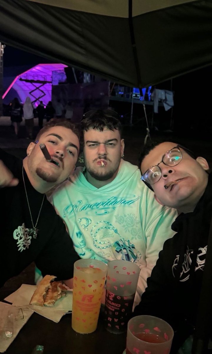 EL EMISARIO tweet media