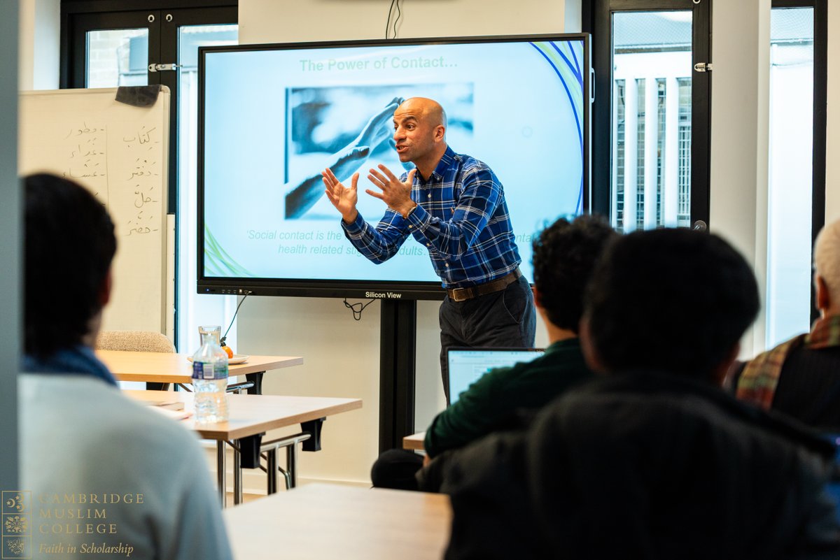 Cambridge Muslim College tweet media