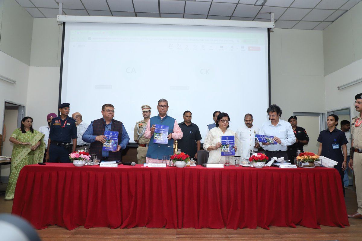 CSIR_CSIO's tweet image. 7/n @CSIR_IND @CSIR_CSIO @DrJitendraSingh @PMOIndia @RajBhavanHry @DrNKalaiselvi