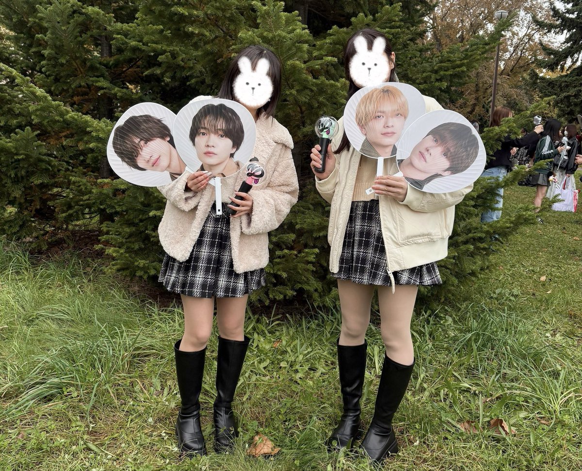 aiueotips__'s tweet photo. 真駒内アイスアリーナ1日目は5年目にして初アリーナ席でずっと叫んでた💕
最後のフライングはみんな綺麗号泣した笑 https://t.co/skdB4ZfZzU