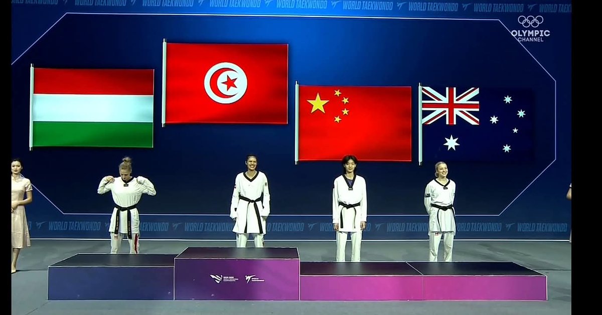 nabihachaouachi's tweet photo. الف مبروووووك 👏👏👏تتويج بطلة العالم #وفاء_المسغوني🇹🇳🥋 بالميدالية الذهبية🥇🥇 لمنافسات وزن -62كغ ضمن بطولة العالم 
للتايكوندو
Félicitations 👏🇹🇳🇹🇳🇹🇳🇹🇳❤️ https://t.co/Hxibn7dsTX