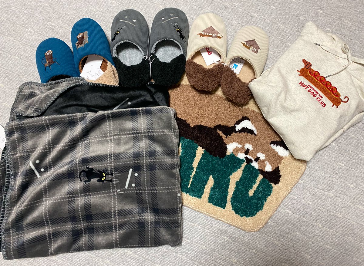 fuyu_524's tweet image. 久々のグラニフでテンションが上がったなどと供述しており…