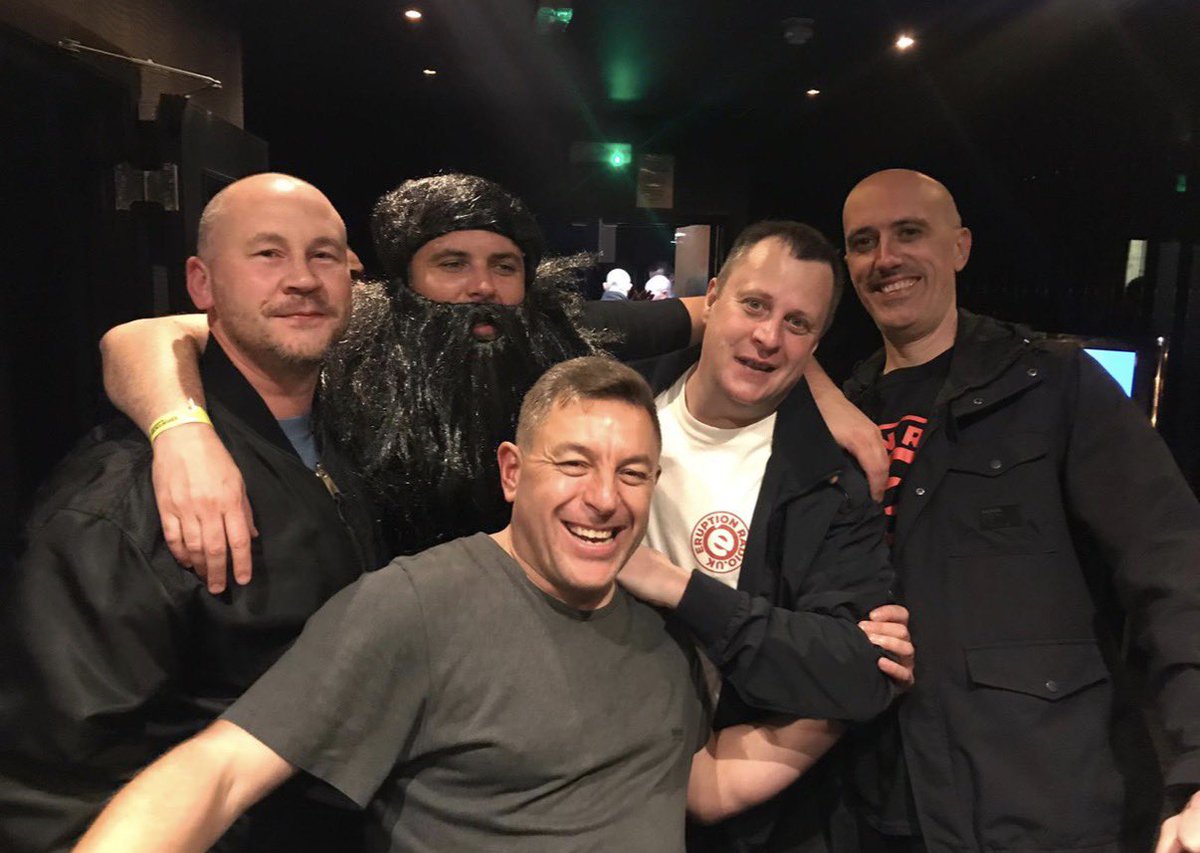 ᴀɴᴅʏ ᴄʟᴏᴄᴋᴡᴏʀᴋ tweet media