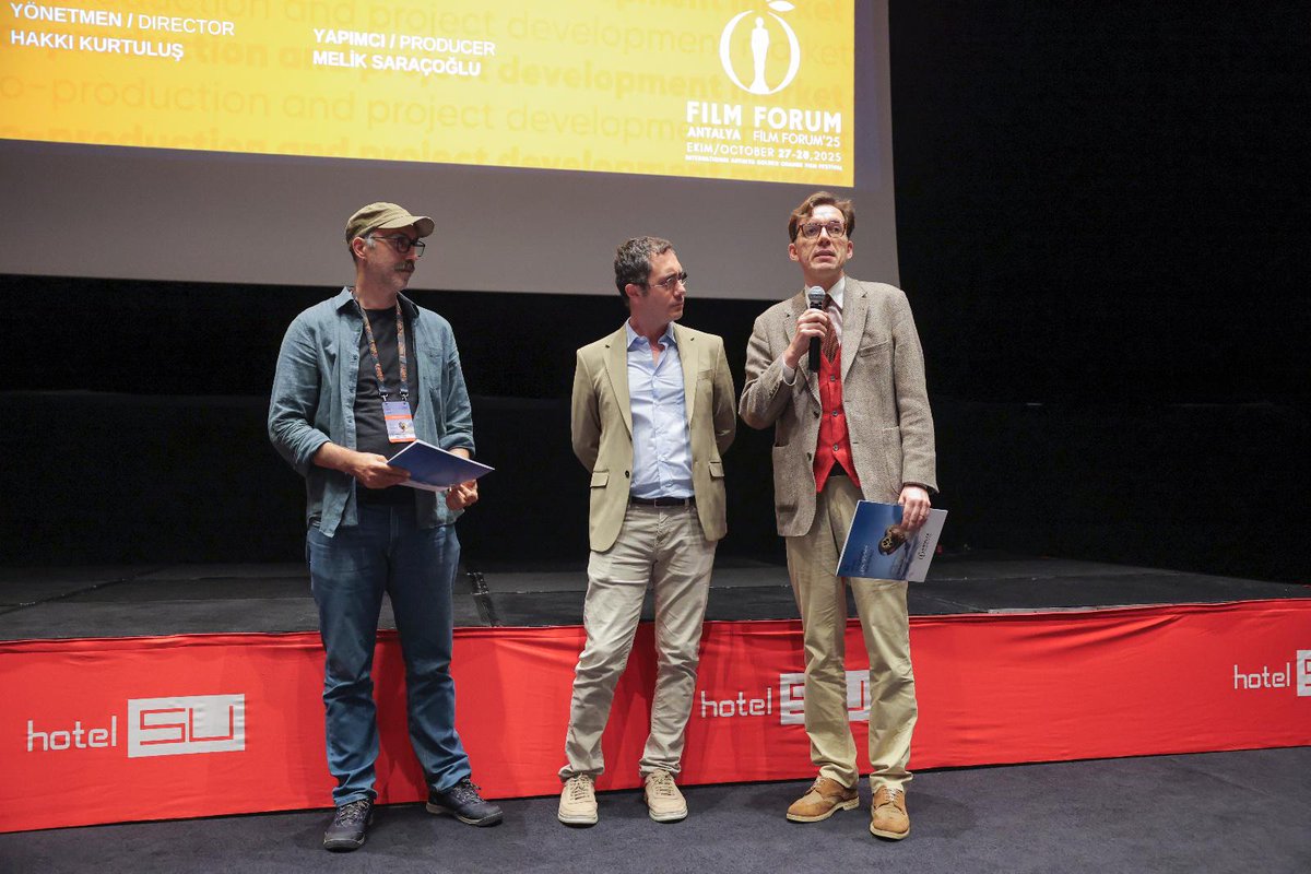 AntalyaFForum's tweet photo. Antalya Film Forum’da ödüller sahiplerini buldu. Yönetmenliğini Hakkı Kurtuluş’un, yapımcılığını Melik Saraçoğlu’nun üstlendiği Garagoyun, Sümer Tilmaç Antalya Senaryo Destek Fonu Pitching Platformu Ödülü’nü kazanırken, https://t.co/Kv8W4J7lV9
