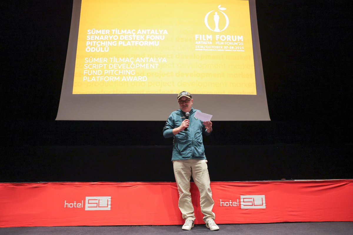 Antalya Film Forum’da ödüller sahiplerini buldu. Yönetmenliğini Hakkı Kurtuluş’un, yapımcılığını Melik Saraçoğlu’nun üstlendiği Garagoyun, Sümer Tilmaç Antalya Senaryo Destek Fonu Pitching Platformu Ödülü’nü kazanırken,