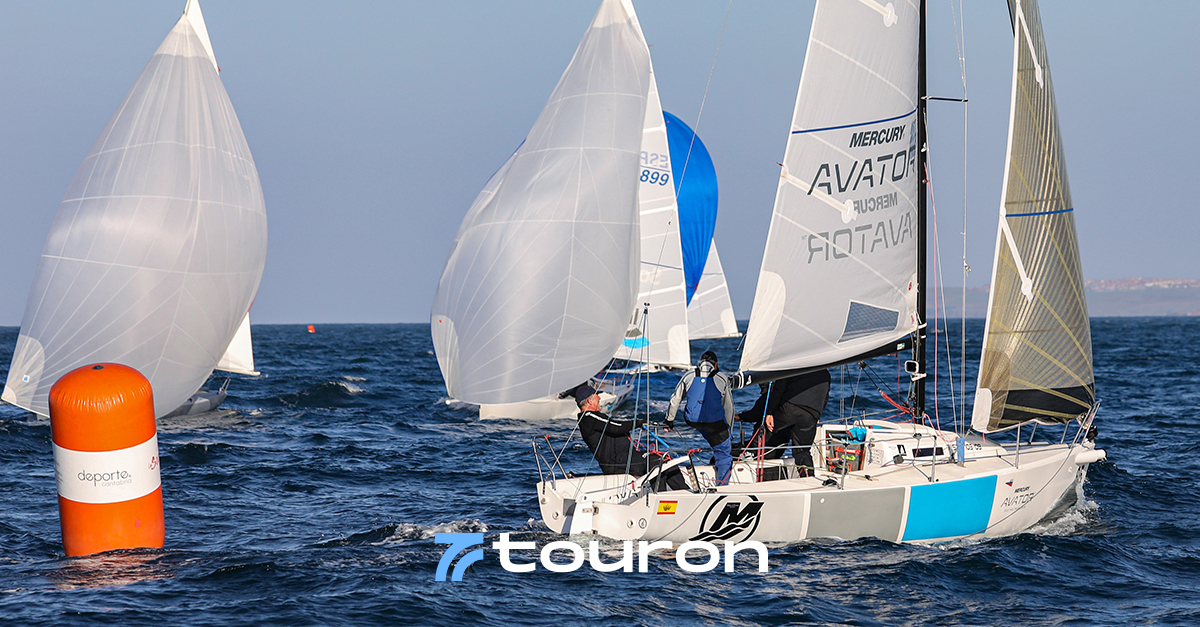 ⛵ El barco Avator de Yates &amp; Cosas , patrocinado por Touron, arranca la temporada con fuerza 💪.

🏁 El J80 de Jaime Piris ha iniciado el calendario de regatas con excelentes resultados: 2º puesto en el XIX Trofeo Presidenta de Cantabria 🏆 y 2º también en el Circuito de Vela ⛵